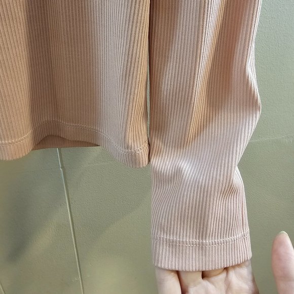 Frank and Oak Long Sleeve Top - Picture 4 of 6